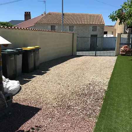 L Abricotier * Saint-Crepin (Charente-Maritime)