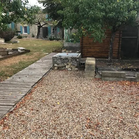 Holiday home L Abricotier Saint-Crepin (Charente-Maritime)