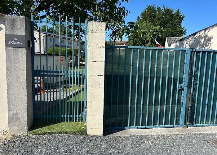 L Abricotier Сasa de vacaciones